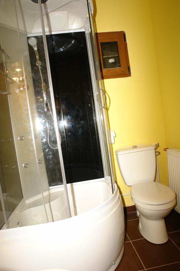 Pensiunea Casa Benko Bacău Dış mekan fotoğraf
